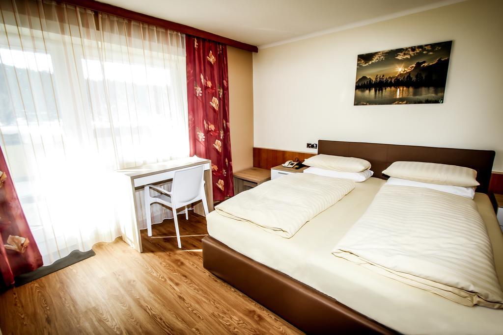 Hotel Cristallago Seefeld in Tirol Pokoj fotografie